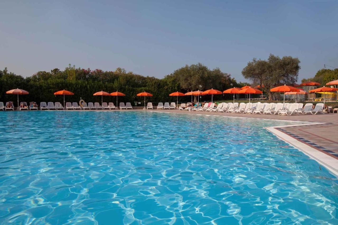Holiday Homes In Sirmione/Gardasee 22174 外观 照片