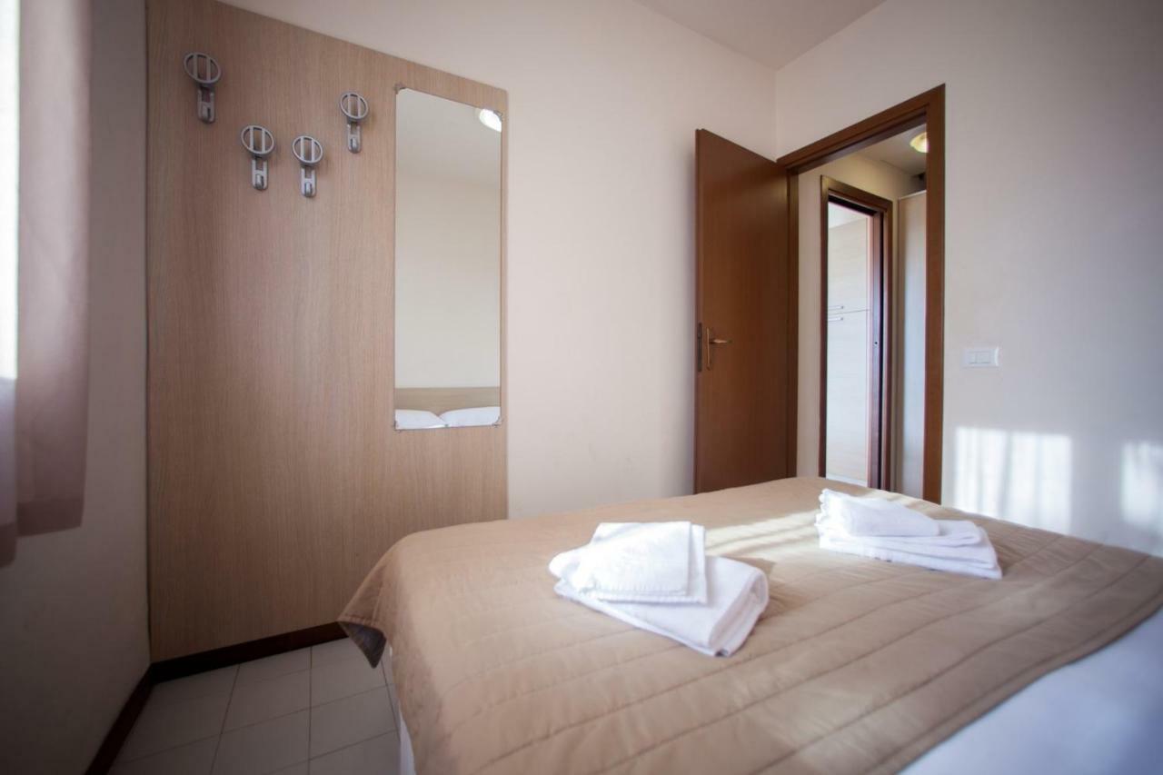Holiday Homes In Sirmione/Gardasee 22174 外观 照片