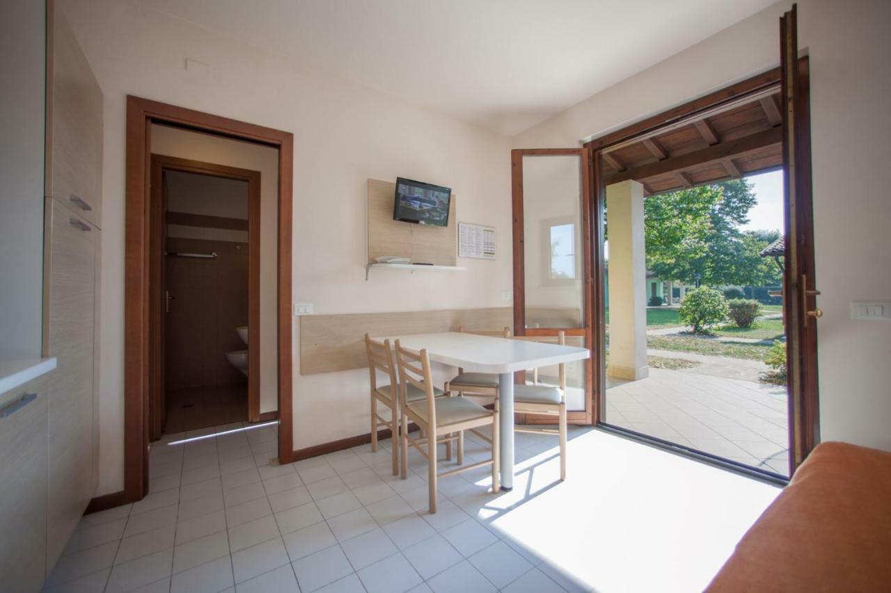 Holiday Homes In Sirmione/Gardasee 22174 外观 照片